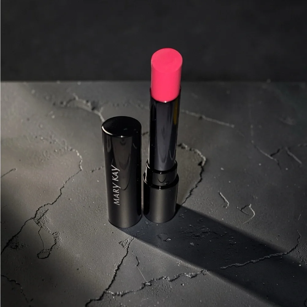 Mary Kay Poetic Pink Lipstick NIB Bright Rosy Pink Cream Lip Color